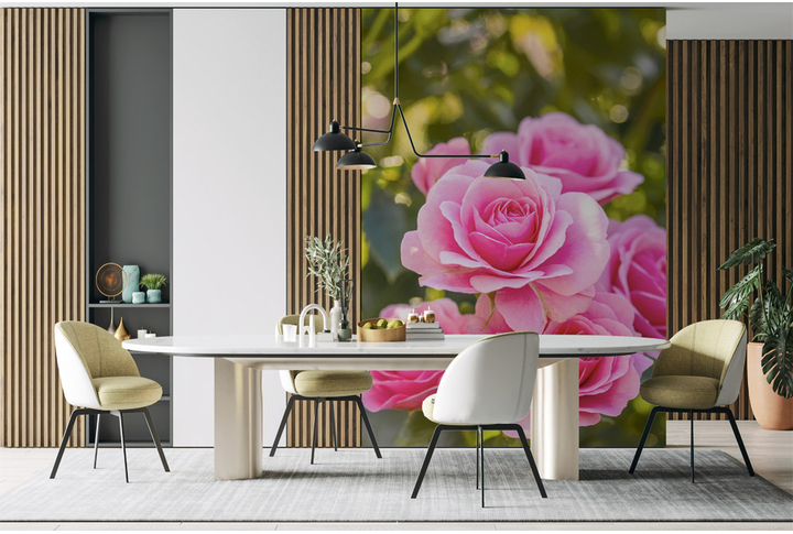 Фотообои «Розовые розы в солнечном саду» в интерьере