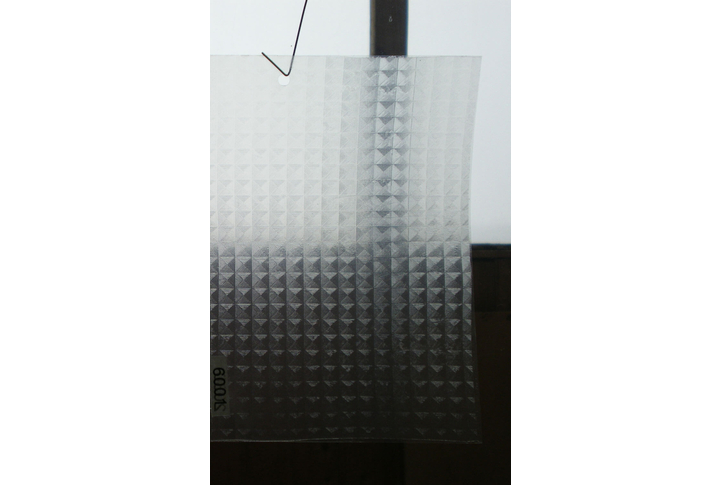 Плёнка витражная 6001