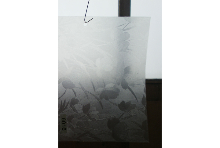 Плёнка витражная 6016