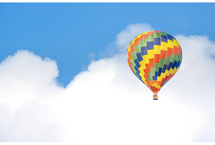 Фотообои «Воздушный шар в небе»