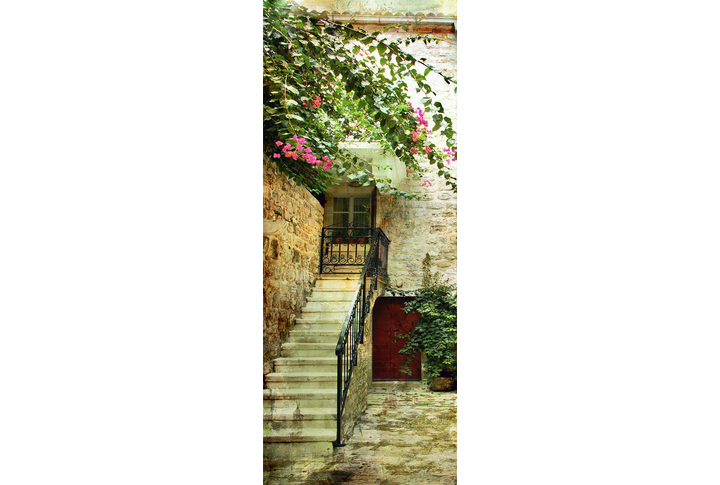 Фотообои «Старая городская улица с лестницей»