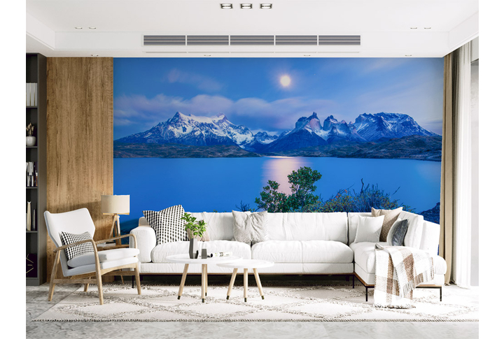 Фотообои «Красивые горы у озера ночью» в интерьере