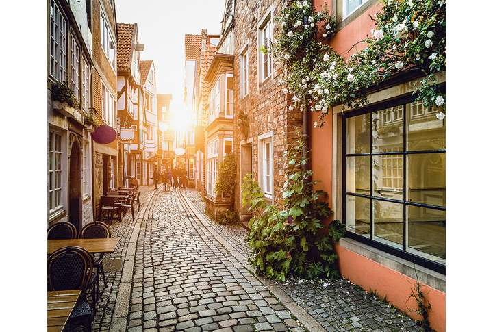 Фотообои «Старая улочка города в Германии на закате»