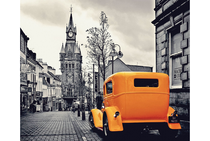 Фотообои «Улица старого города и оранжевое авто»
