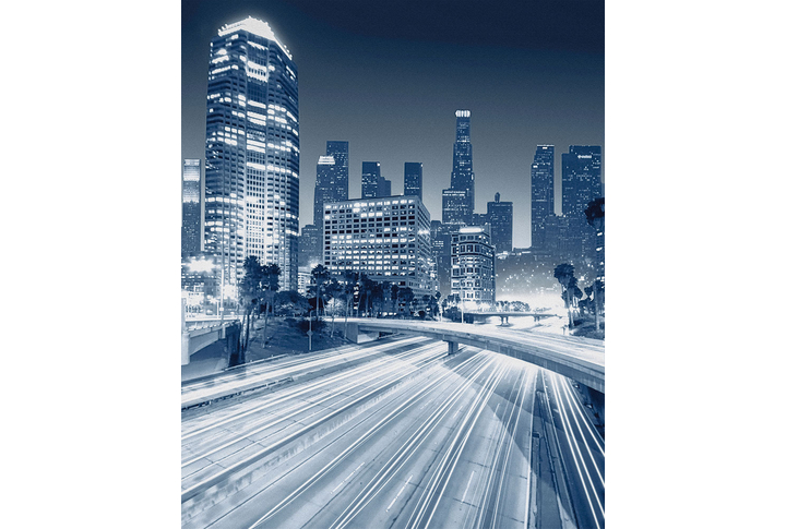 Фотообои «Ночной город в холодных тонах»