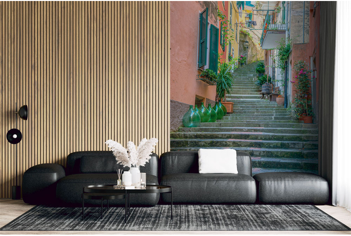 Фотообои «Улица и лестница во дворах старого города» в интерьере