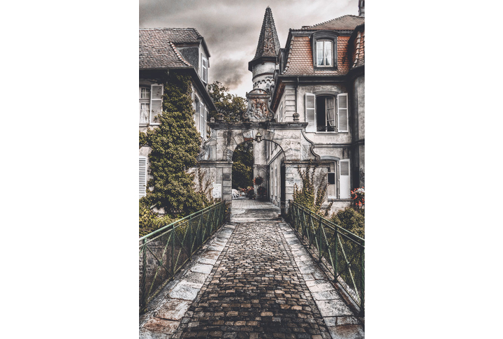 Фотообои «Дорога к старинному замку»