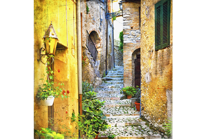 Фотообои «Лестница на улице в старом городе»