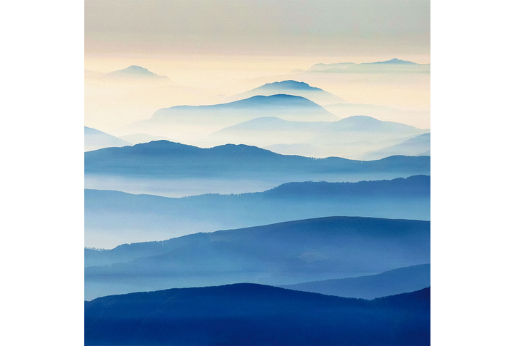 Фотообои «Синие горы в тумане»