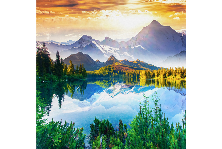 Фотообои «Горный пейзаж с озером в свете заката»