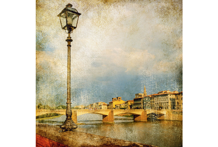 Фотообои «Фонарь на набережной в Италии»