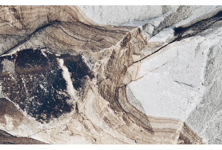 Фотообои «Срез камня с трещиной»