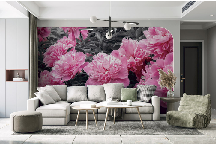 Фотообои «Яркие пионы в черно-белом» в интерьере