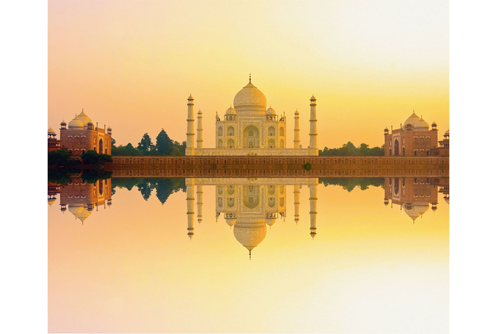 Фотообои «Дворец Тадж-Махал в отражении воды»