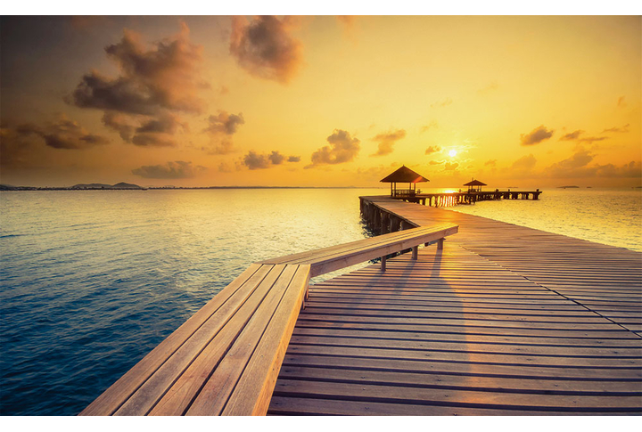 Фотообои «Мост на набережной на закате»