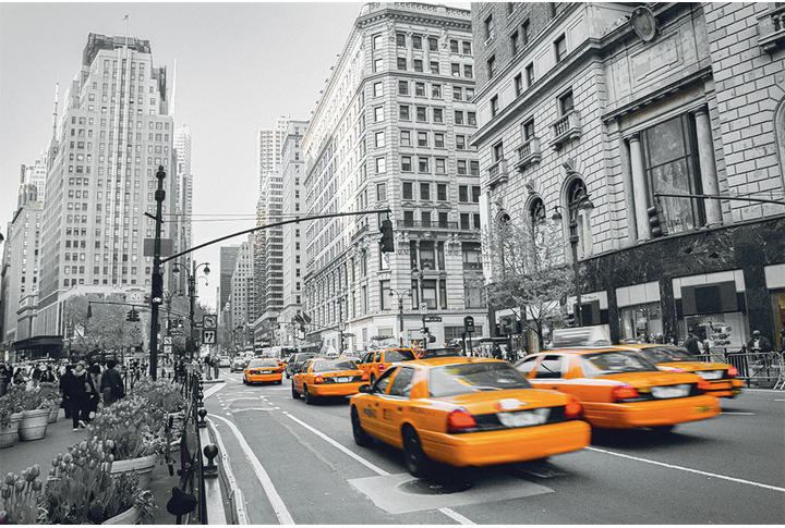 Фотообои «Такси на улице черно-белого Нью-Йорка»