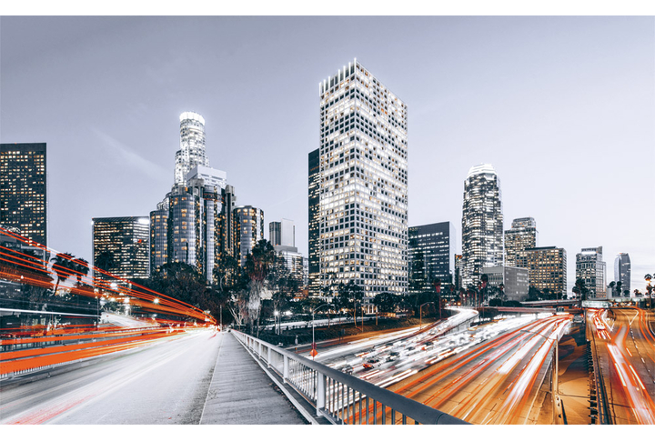 Фотообои «Ночной город Лос-Анджелес в черно-белом»