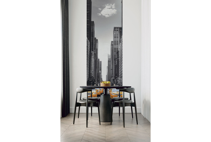 Фотообои «Черно-белый Нью-Йорк и желтое такси» в интерьере