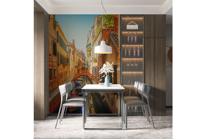 Фотообои «Каналы старой Венеции, улица в Италии» в интерьере