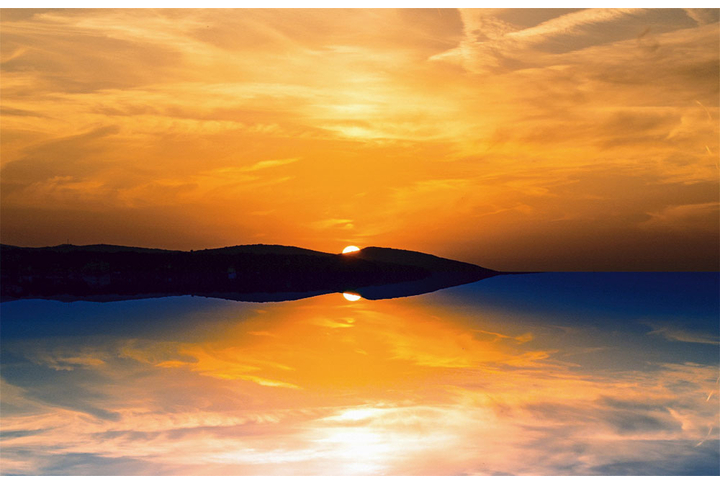 Фотообои «Оранжевый закат над морем»