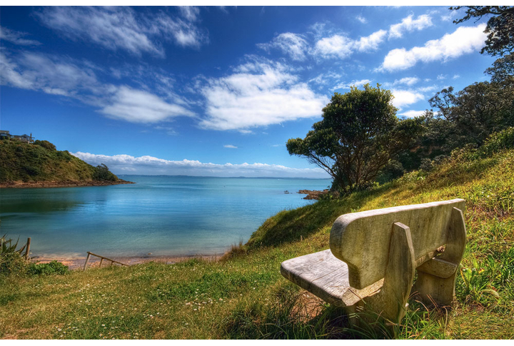 Фотообои «Вид с берега озера»